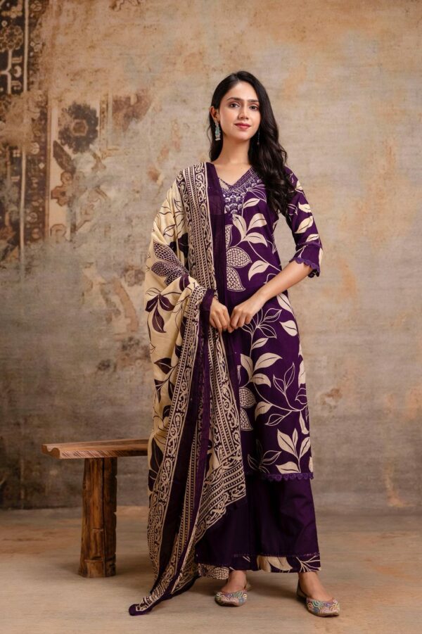 🌿 Premium Cotton 60-60 Kurti Set 🌿 - Image 6
